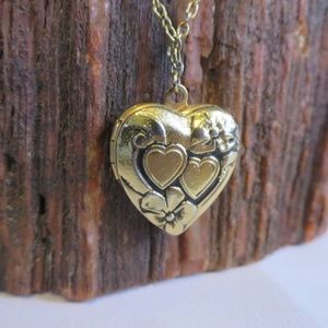 1928 Jewelry - Vintage 1928 Heart Locket Necklace 1928 Jewelry - Vintage 1928 Heart Locket Necklace